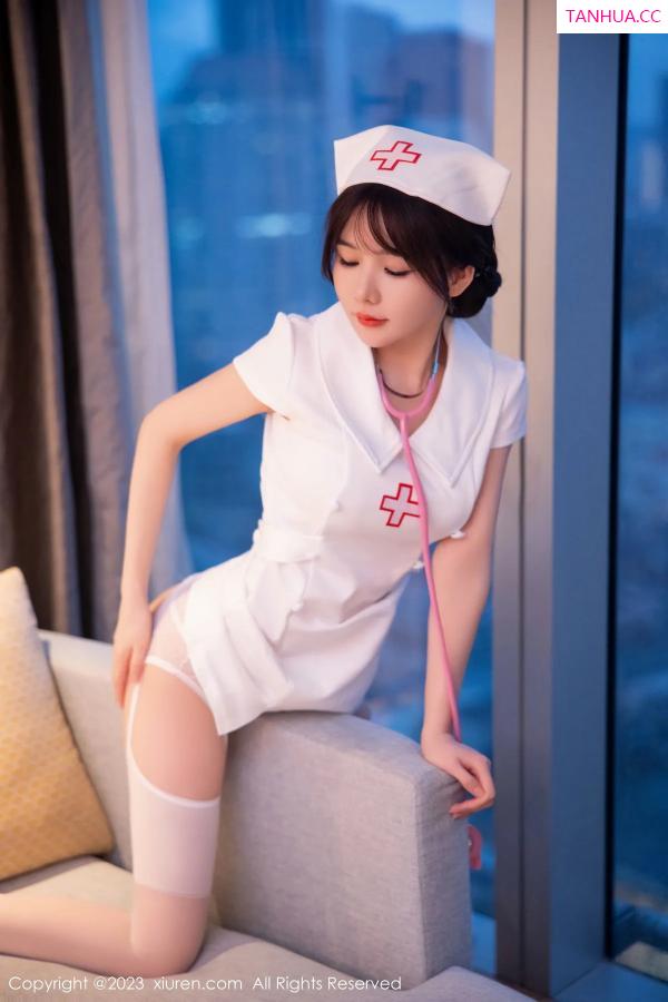 婠婠么  [XiuRen]高清写真图 2023.02.06 No.6221 婠婠么 护士服丝袜第48张图片